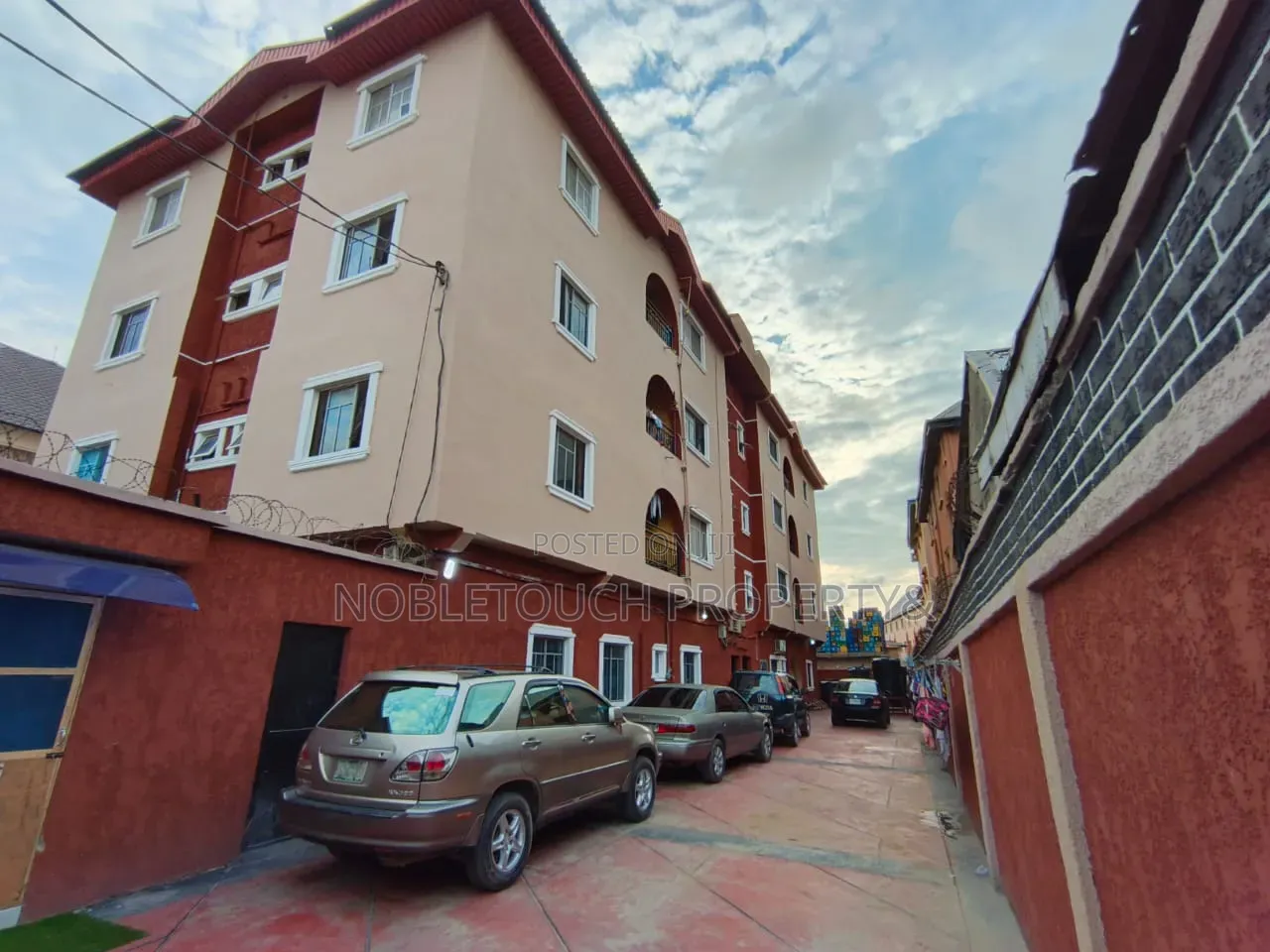 10bdrm Block of Flats in Satellite Town Lagos for sale in Satellite Town
