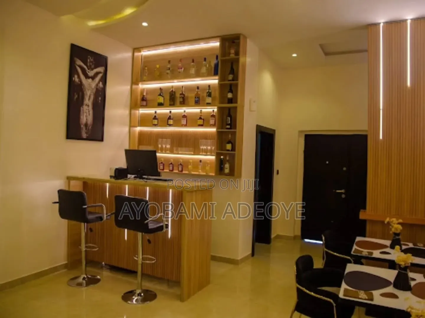 12 Rooms Hotel for Sale at Osapa London Lekki Lagos in Osapa london