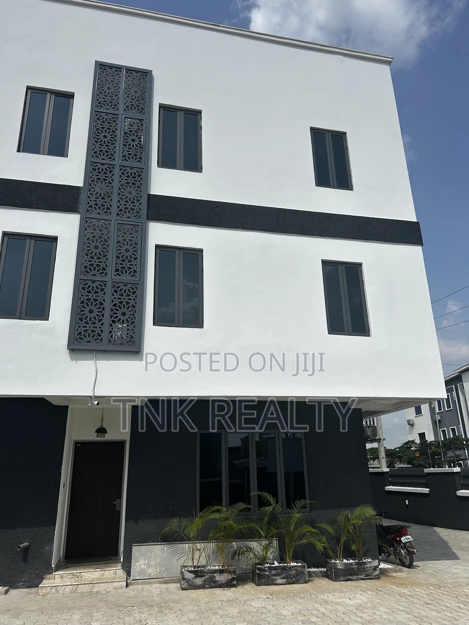 4bdrm Duplex in Jahi for sale in Jahi