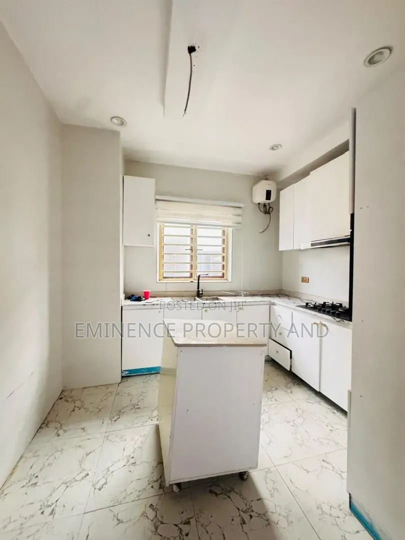 2bdrm Apartment in Ikate for rent in Ikate