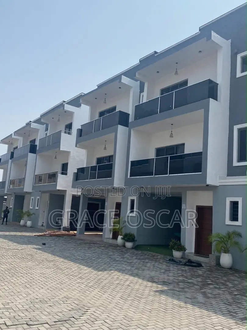 4bdrm Duplex in Ikate for sale in Ikate