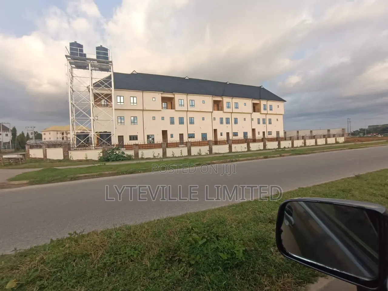 4bdrm Duplex in Idu for rent in Idu