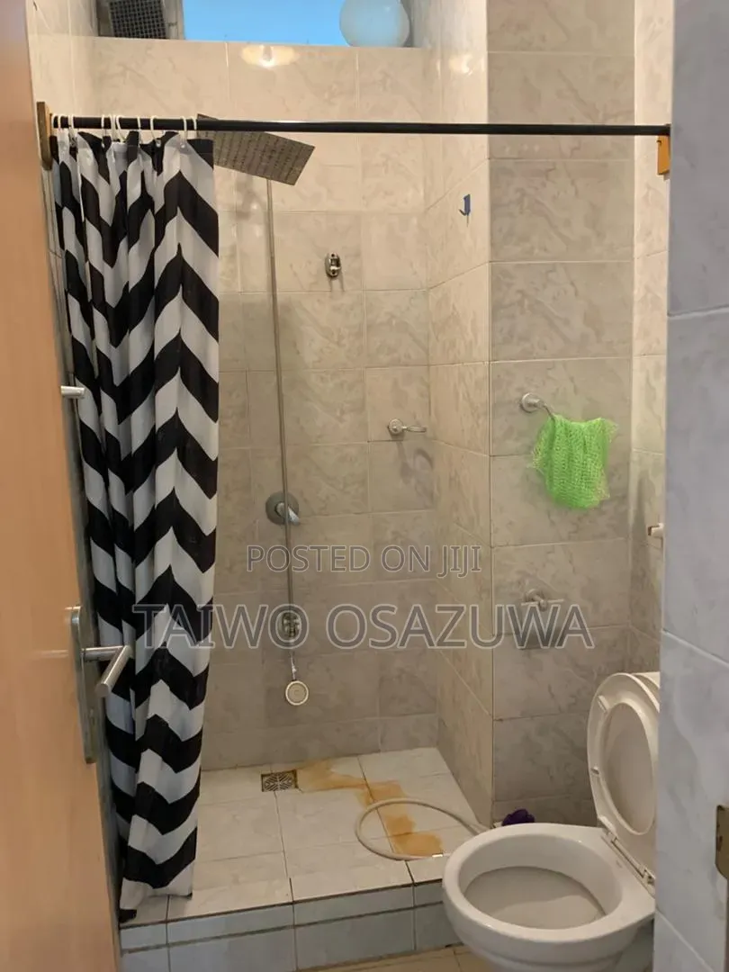 3bdrm Maisonette in 1004 Housing Estate for rent in 1004