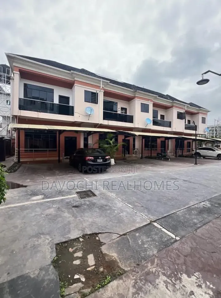 4bdrm Duplex in Ikate for rent in Ikate
