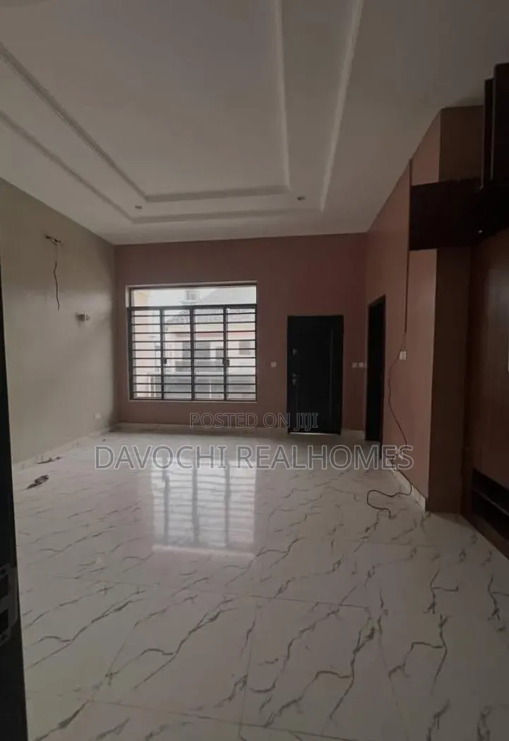 4bdrm Duplex in Ikate for rent in Ikate