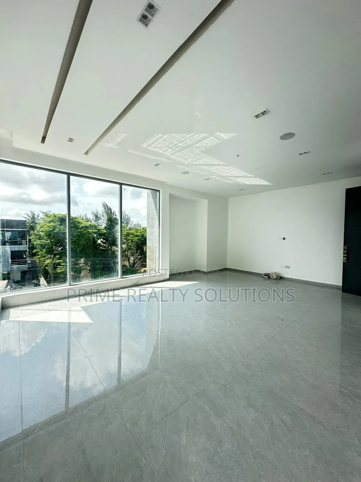 5bdrm Duplex in Old Ikoyi for sale in Old Ikoyi