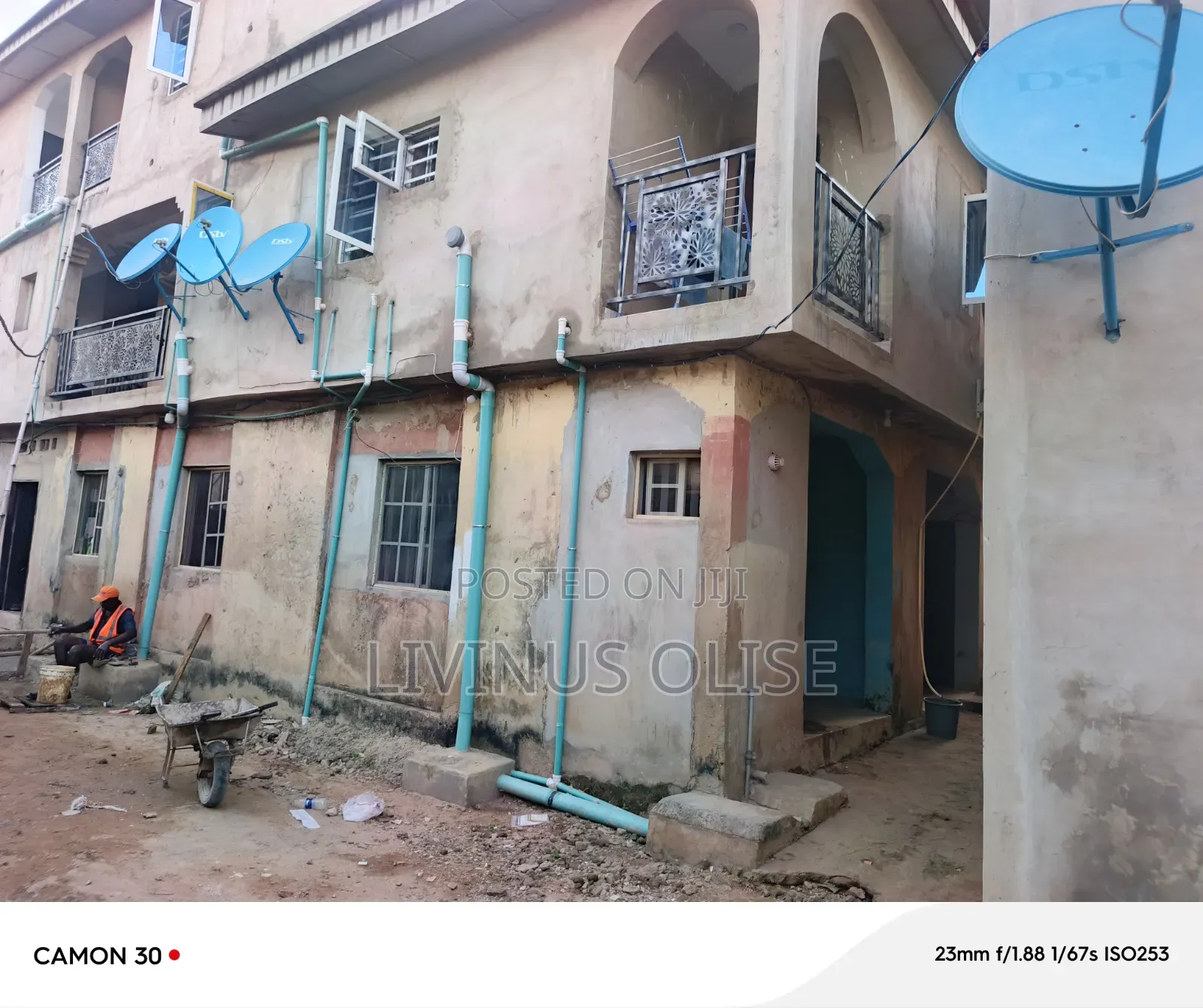 Furnished 13bdrm Block of Flats in Akute for sale in Akute Ajuwon