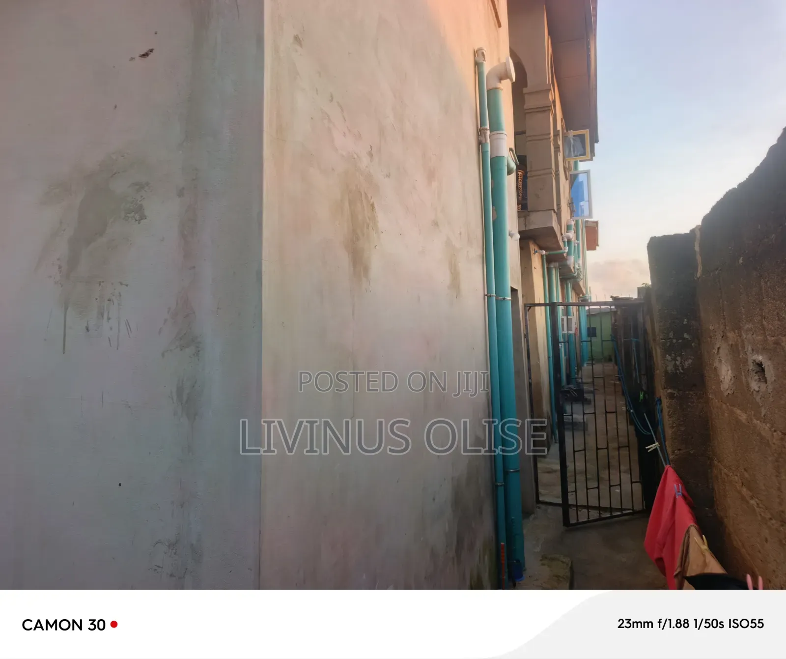 Furnished 13bdrm Block of Flats in Akute for sale in Akute Ajuwon