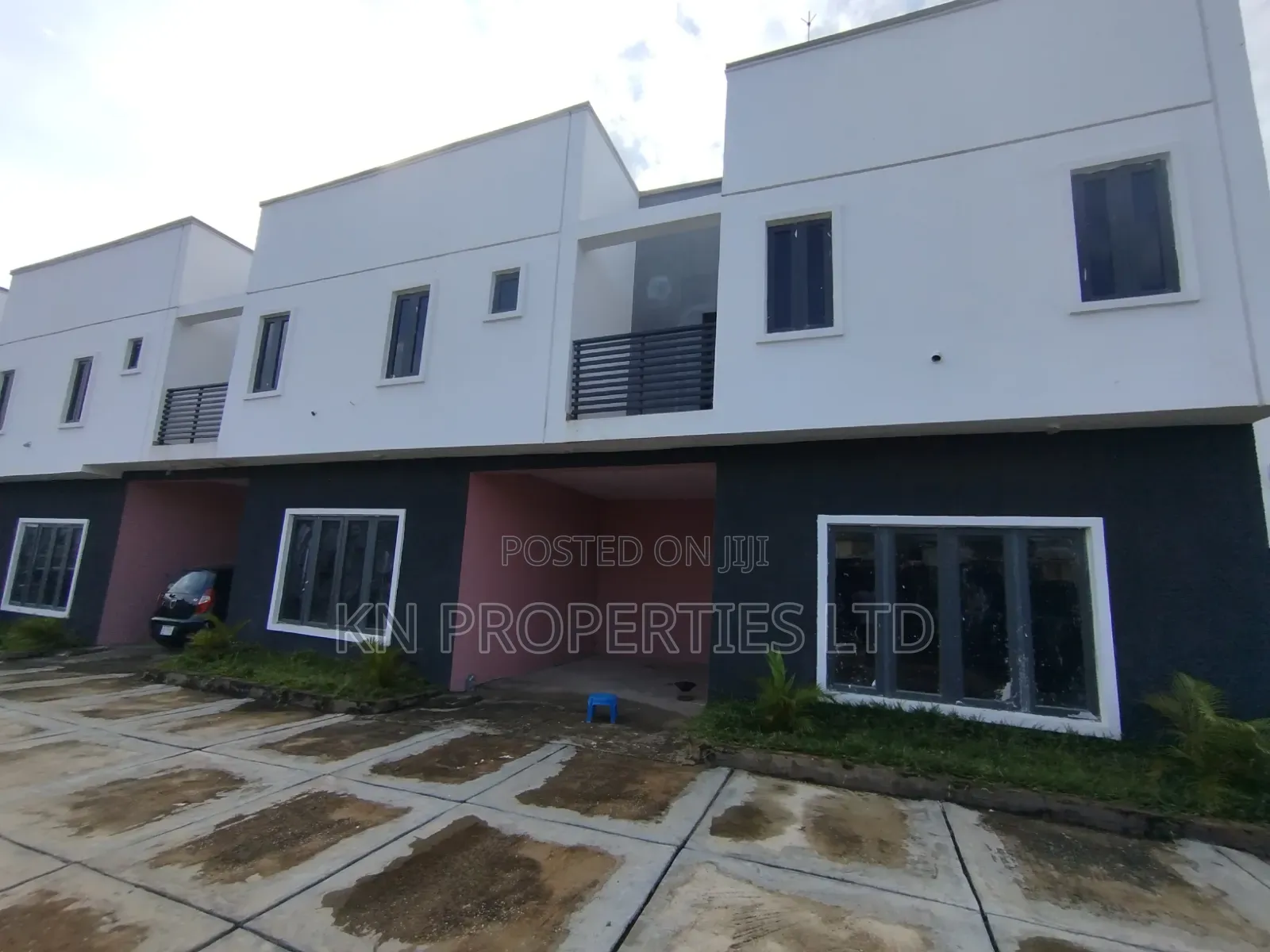 3bdrm Duplex in Airport Road, FHA for rent in FHA