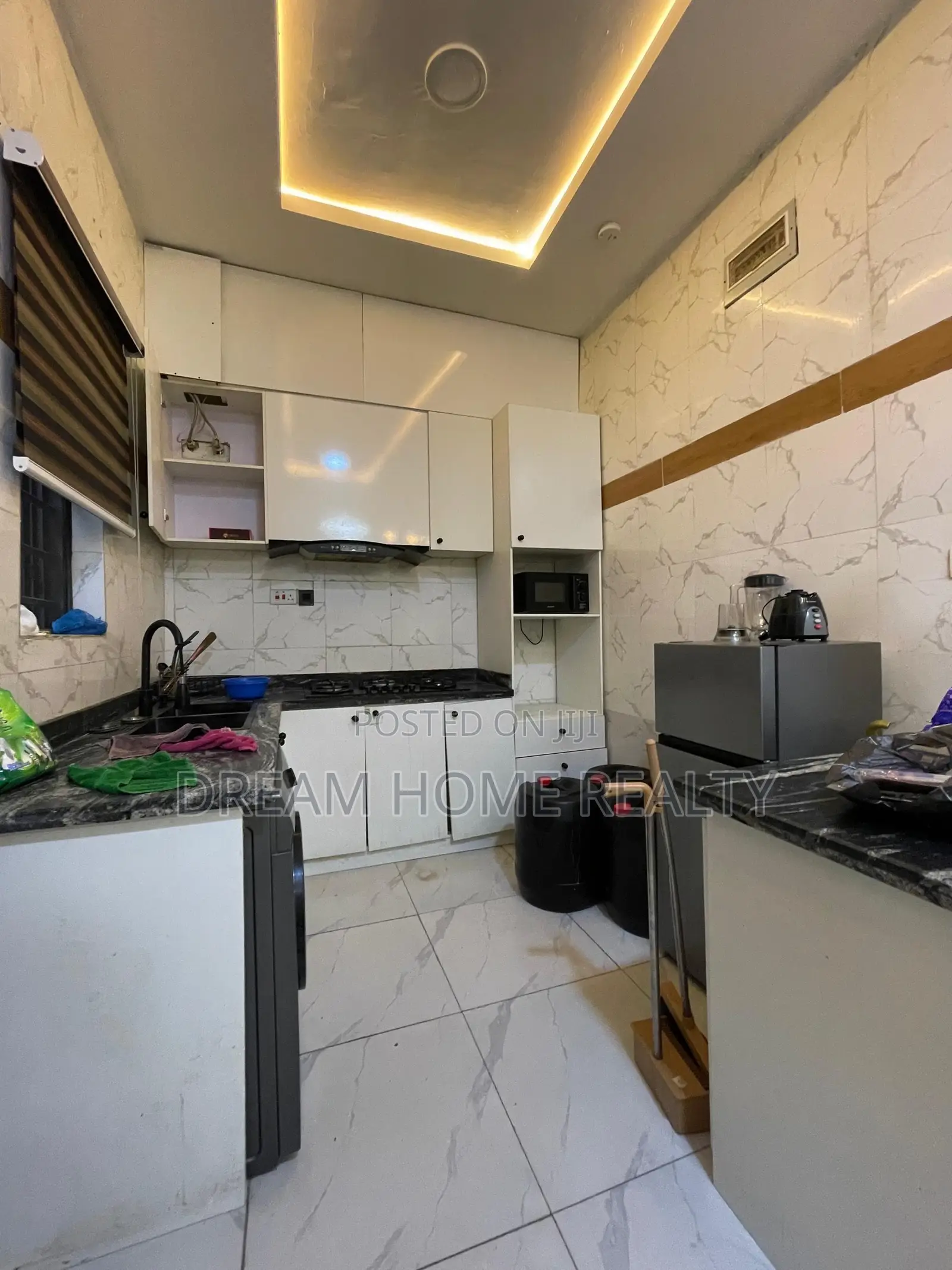 Furnished 2bdrm Duplex in Ikota for sale in Ikota