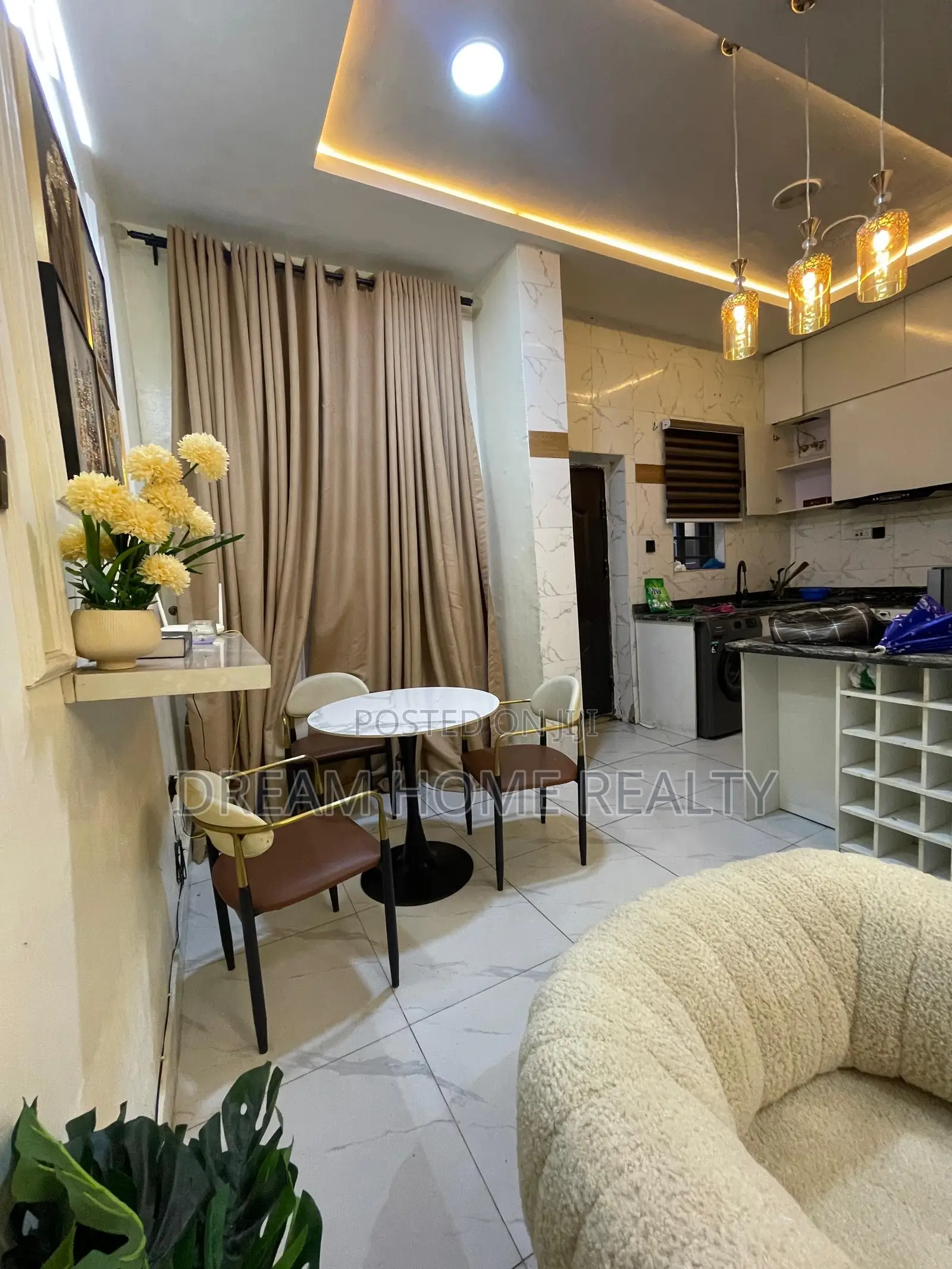 Furnished 2bdrm Duplex in Ikota for sale in Ikota