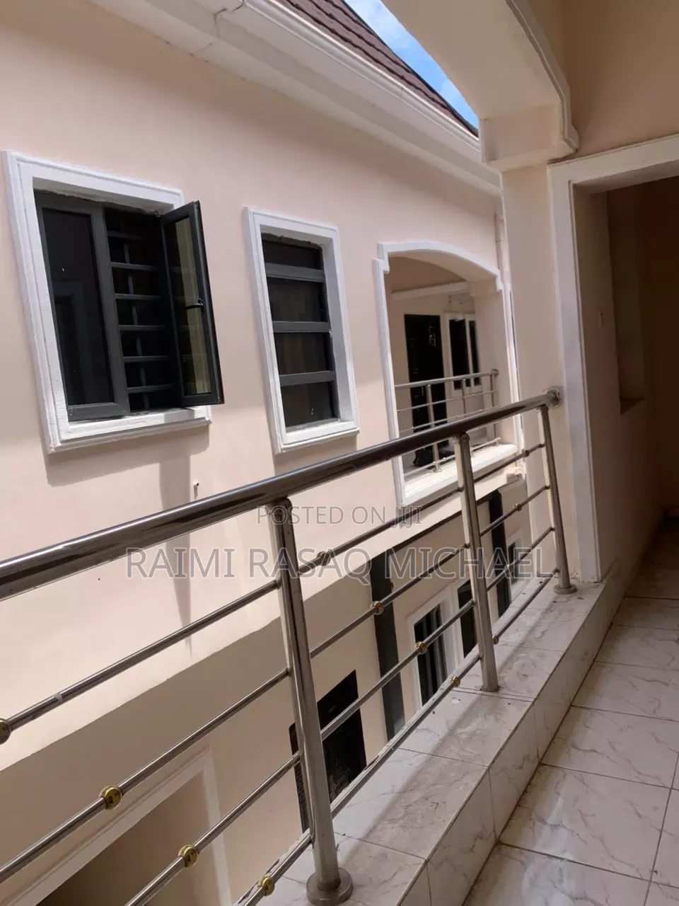 Furnished Mini Flat in School Gate, Lakowe for rent in Lakowe