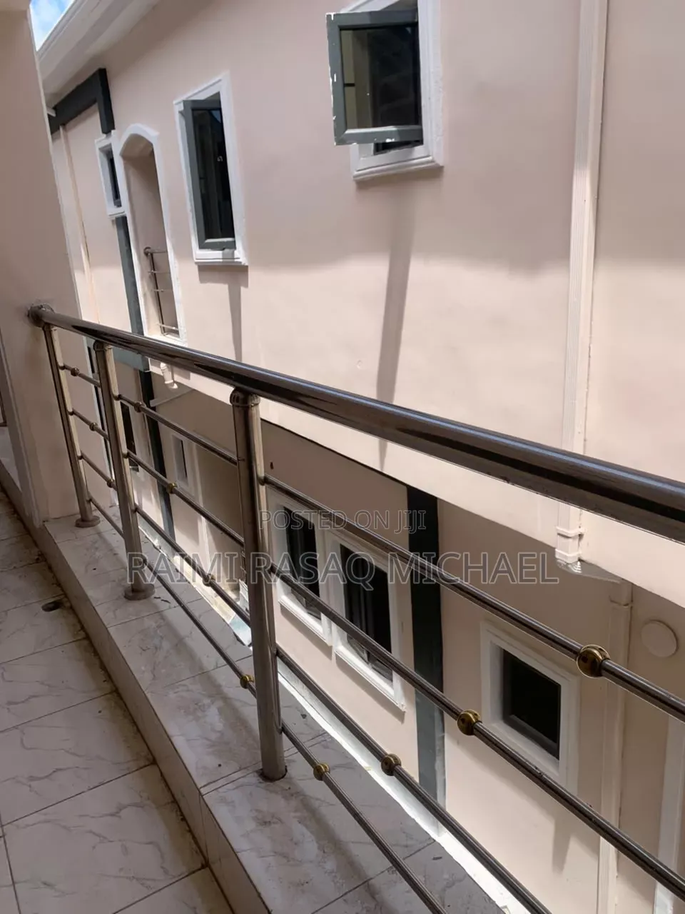 Furnished 1bdrm Bedsitter in School Gate, Lakowe for rent in Lakowe