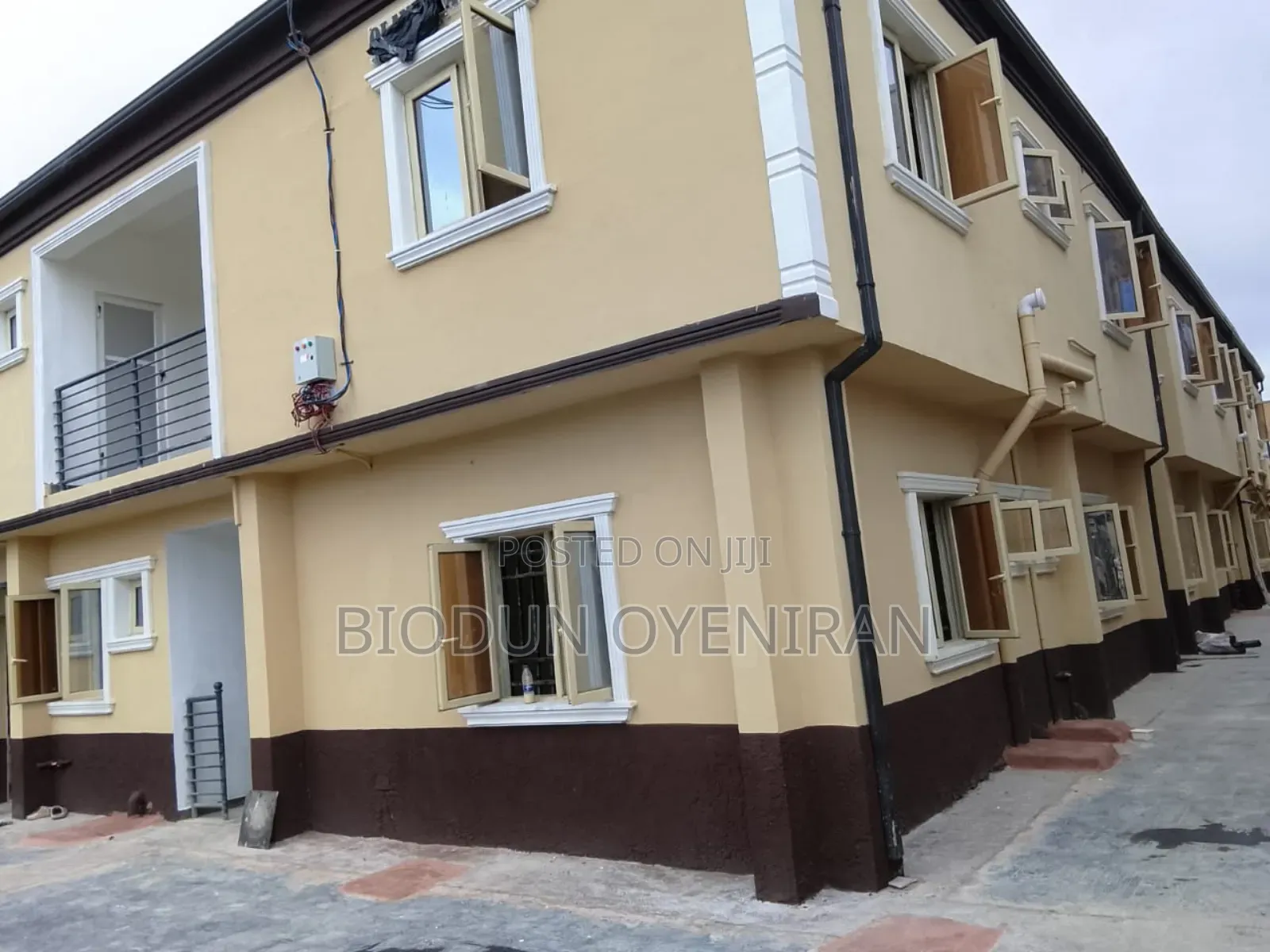 2bdrm Block of Flats in Akowonjo for rent in Akowonjo