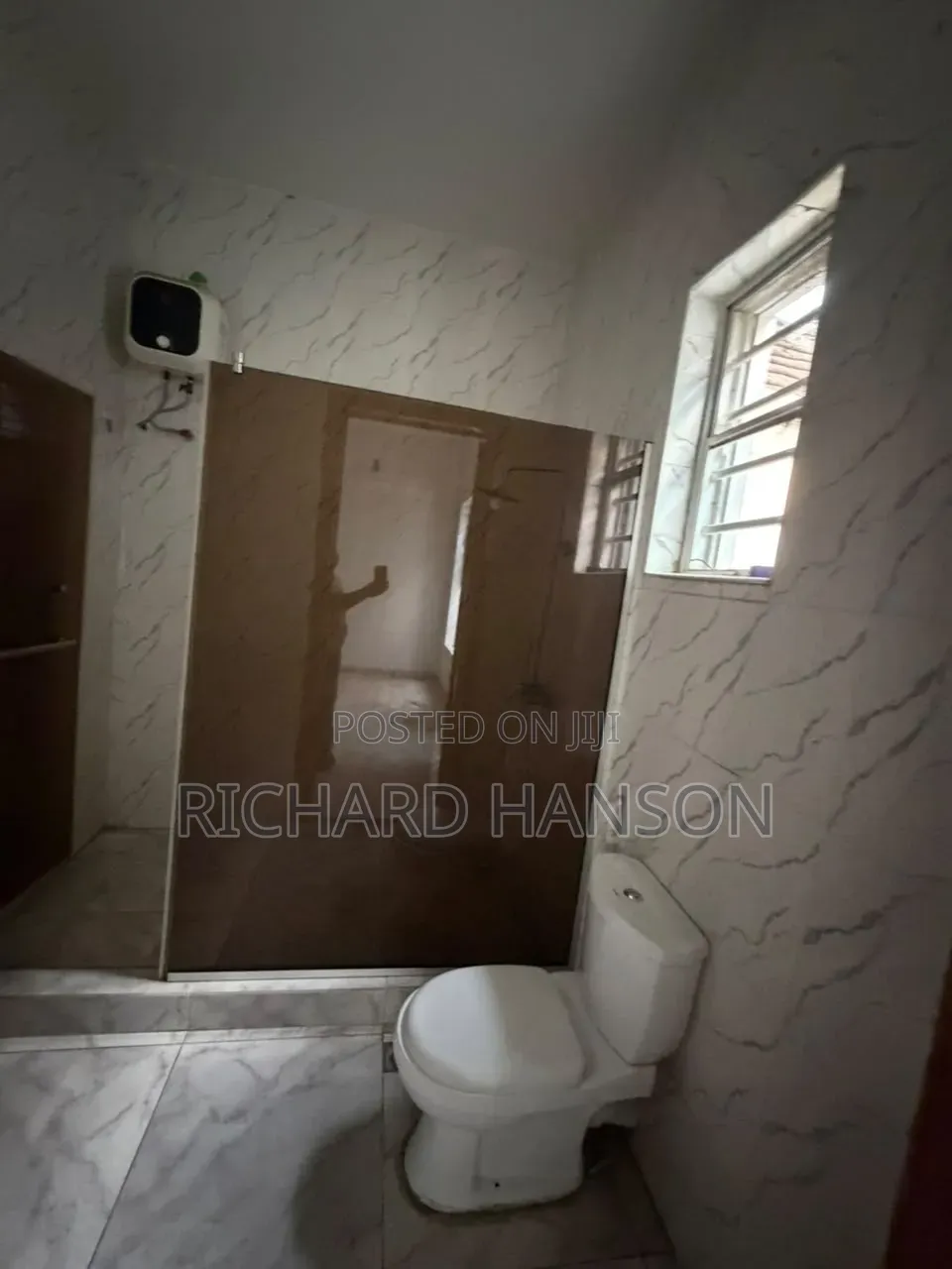 1bdrm Shared Apartment in Villa, Ikota for rent in Ikota