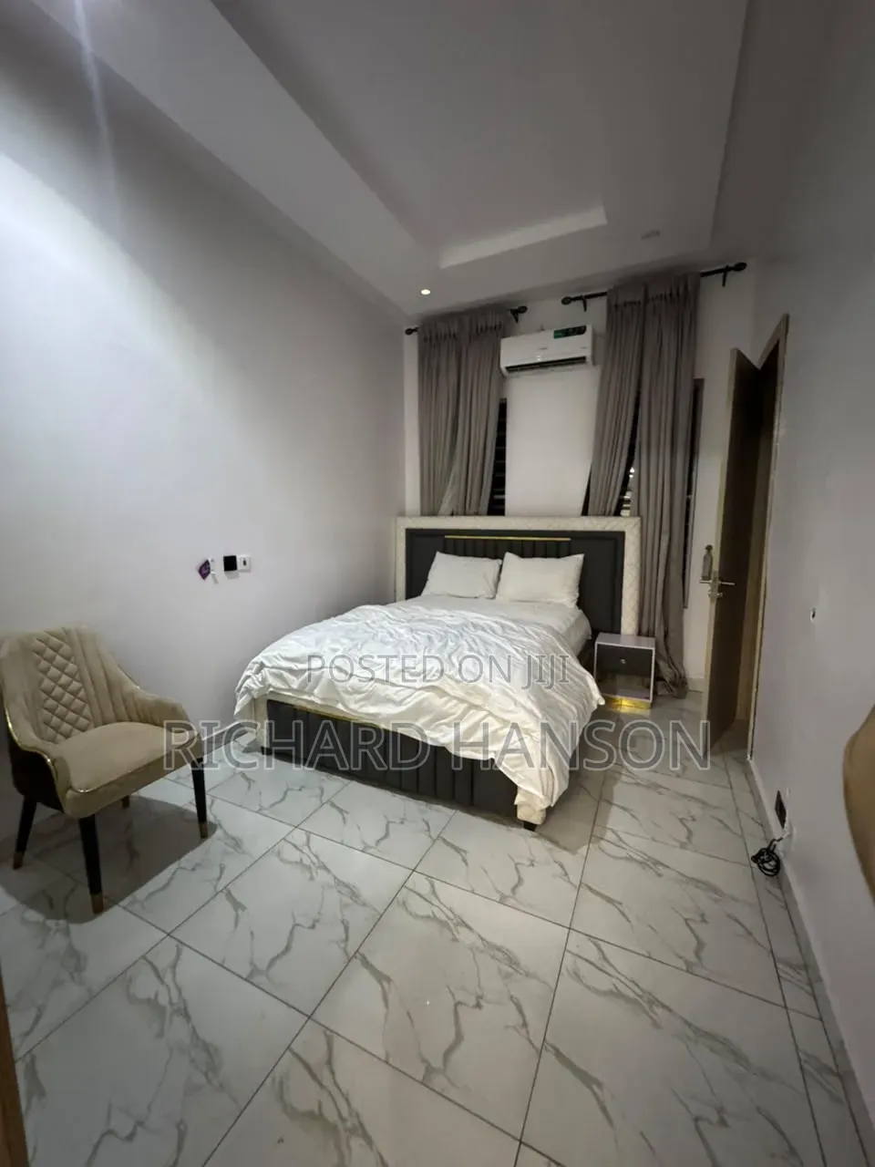 Studio Apartment in Ikota (Not Mini for rent in Ikota