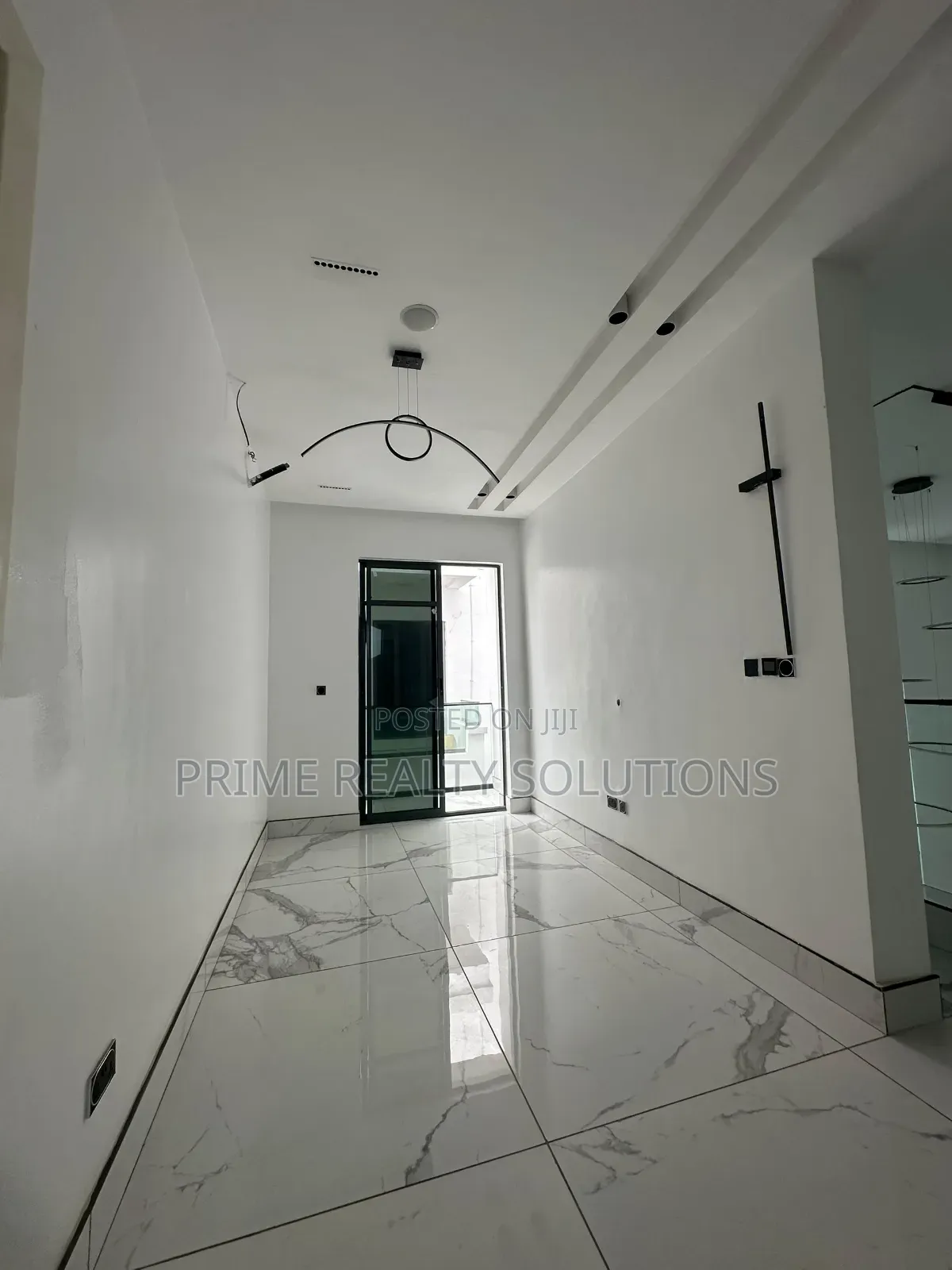 5bdrm Duplex in Lekki for sale in Lekki