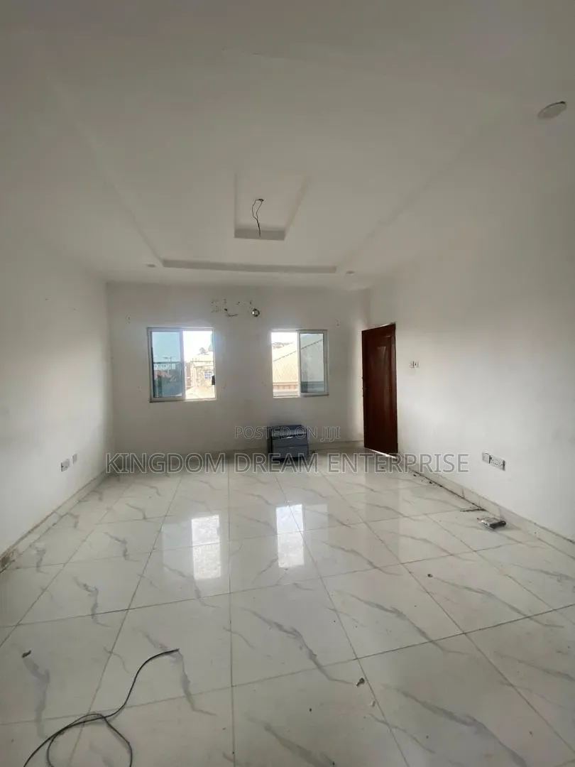 2bdrm Block of Flats in L & Estate Langbasa for rent in Ado / Ajah