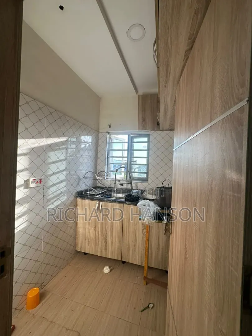 Mini Flat in General Paint Ajah, Abraham Adesanya Estate for rent in Abraham Adesanya Estate