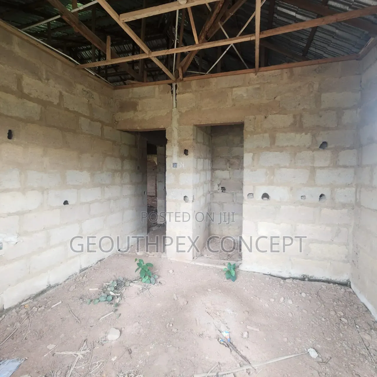 3bdrm Bungalow in Ologuneru for sale in Ologuneru
