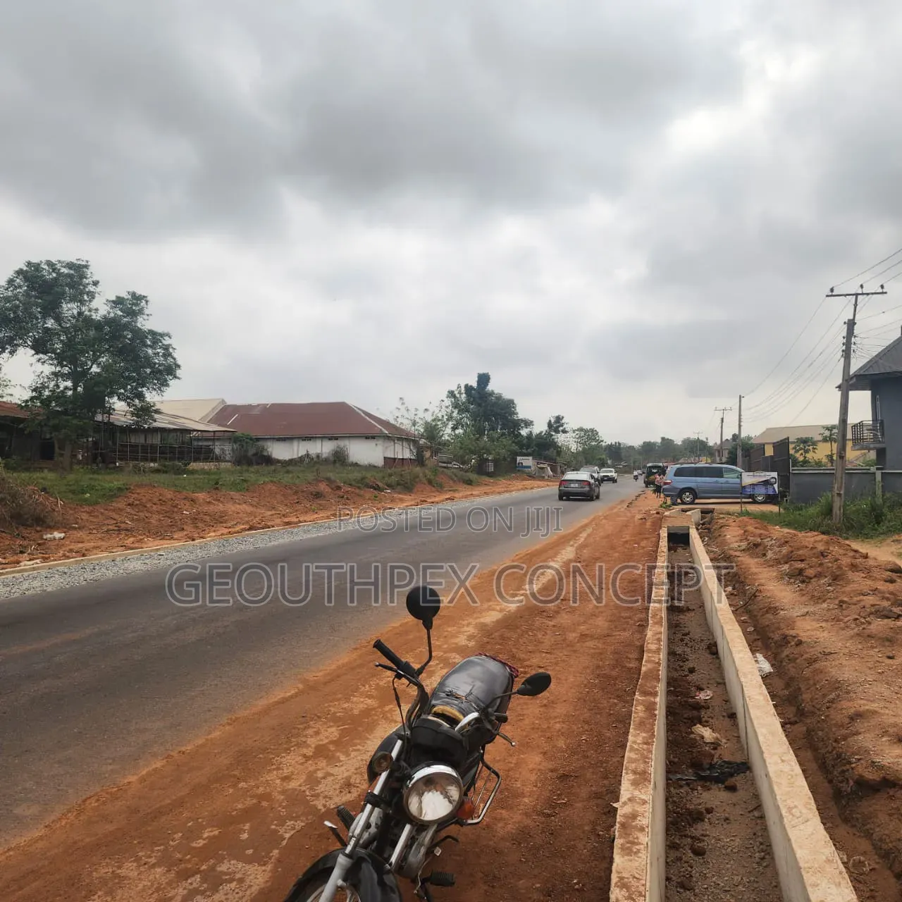 3bdrm Bungalow in Ologuneru for sale in Ologuneru