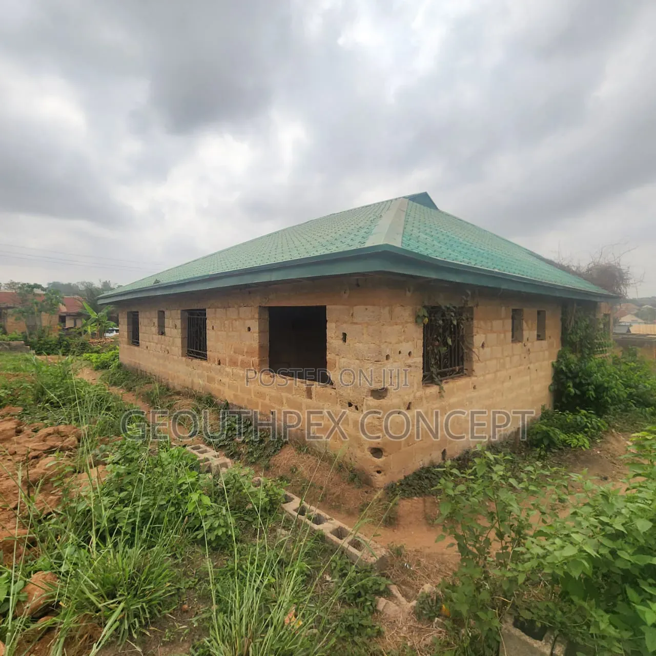 3bdrm Bungalow in Ologuneru for sale in Ologuneru