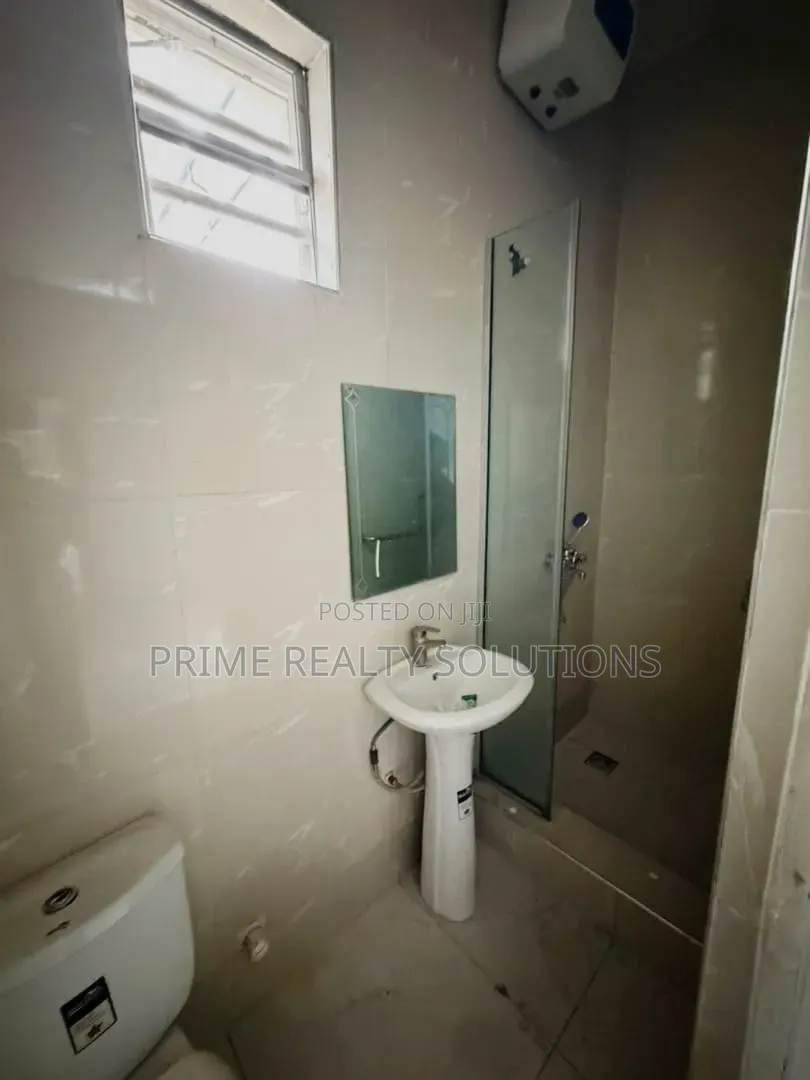 Mini Flat in Thomas Estate for rent in Thomas Estate