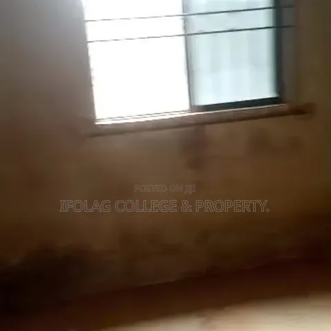 3bdrm Block of Flats in Ado-Odo/Ota for sale in Ado-Odo/Ota