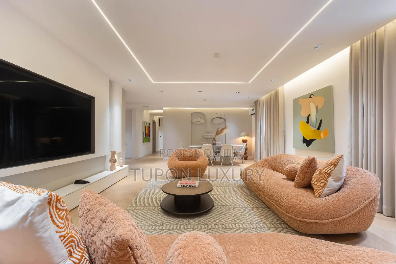 Luxury Premium 3 Bedroom Apartment With Pool and Bath Tub in Banana Island