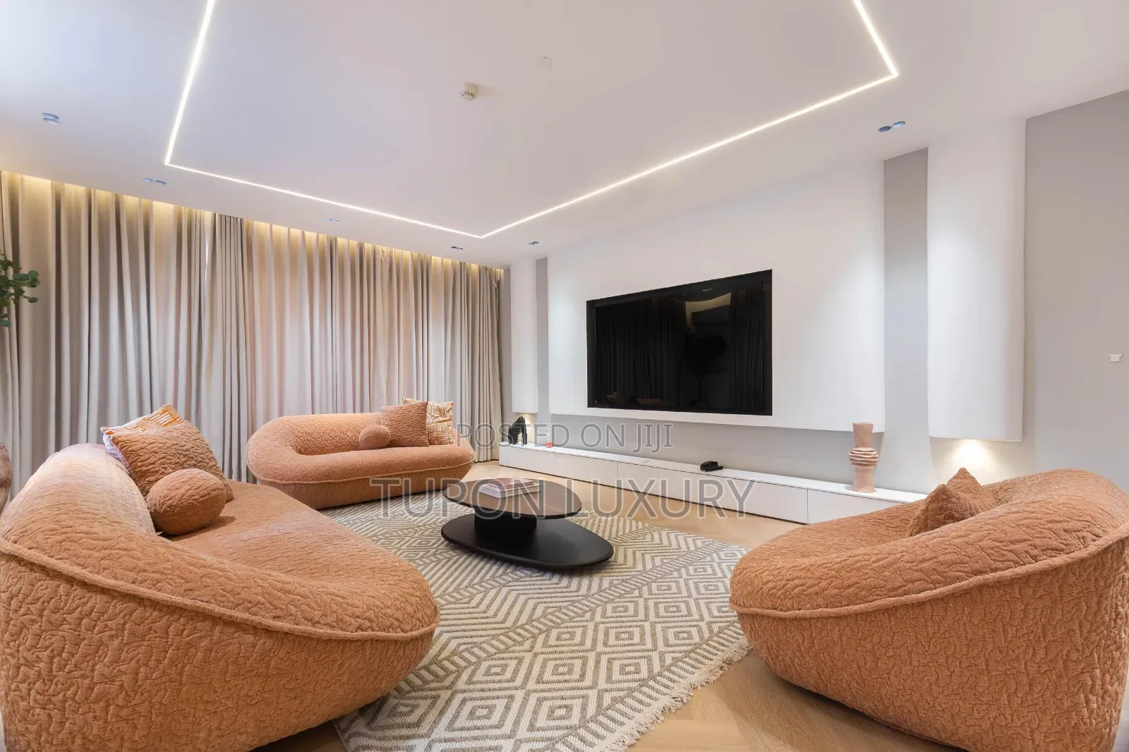 Luxury Premium 3 Bedroom Apartment With Pool and Bath Tub in Banana Island