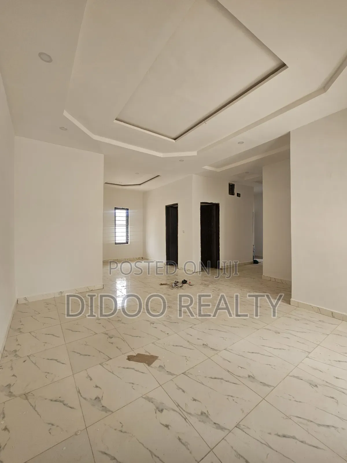 3bdrm Block of Flats in Wuye for sale in Wuye
