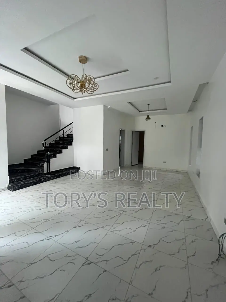 4bdrm Duplex in Ikota for rent in Ikota