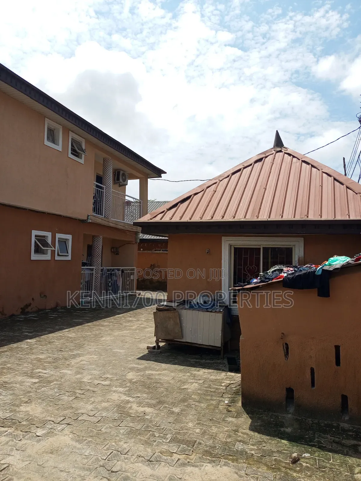 20bdrm Block of Flats in Sun View Estate, Abijo for sale in Abijo