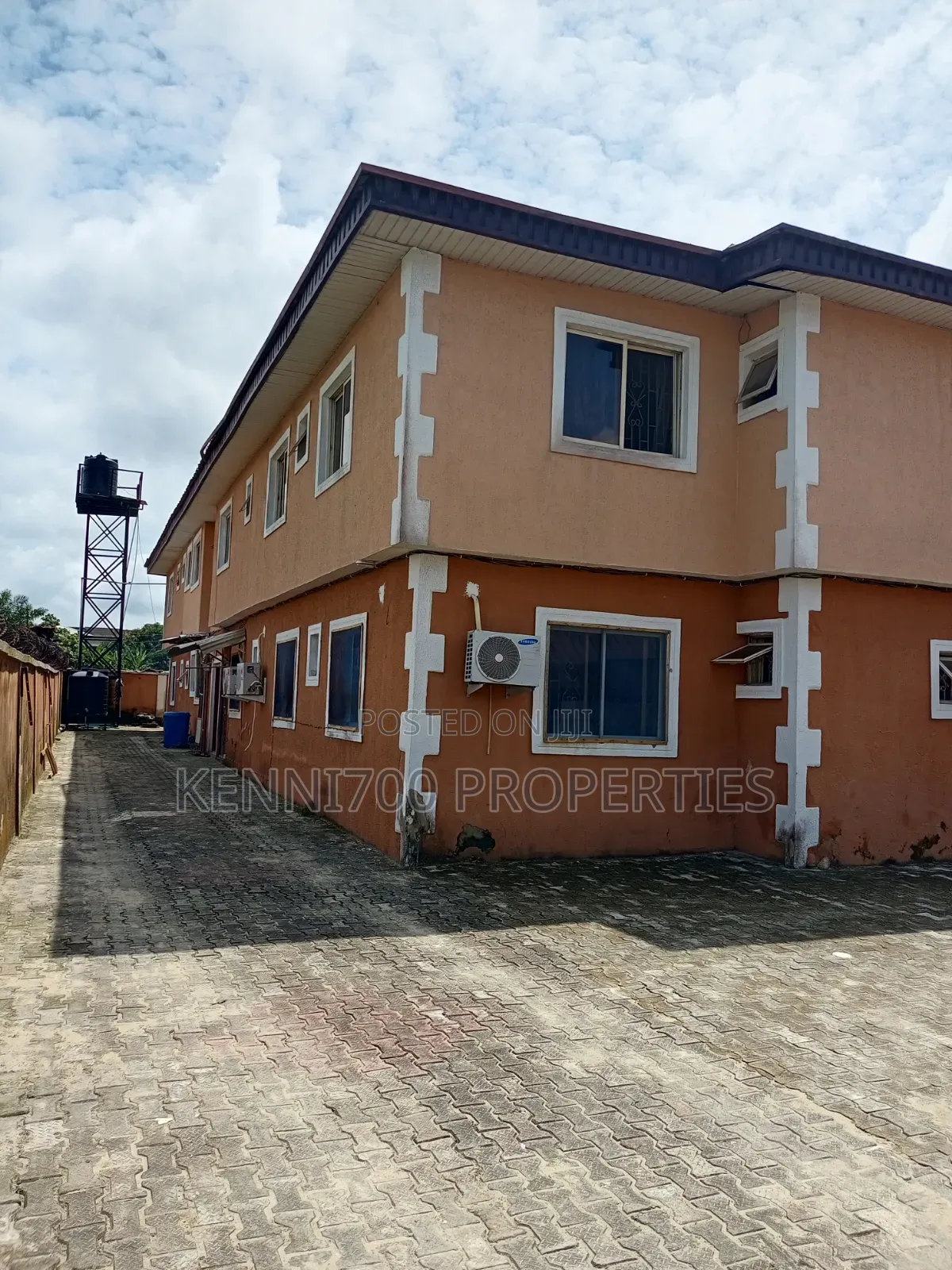 20bdrm Block of Flats in Sun View Estate, Abijo for sale in Abijo