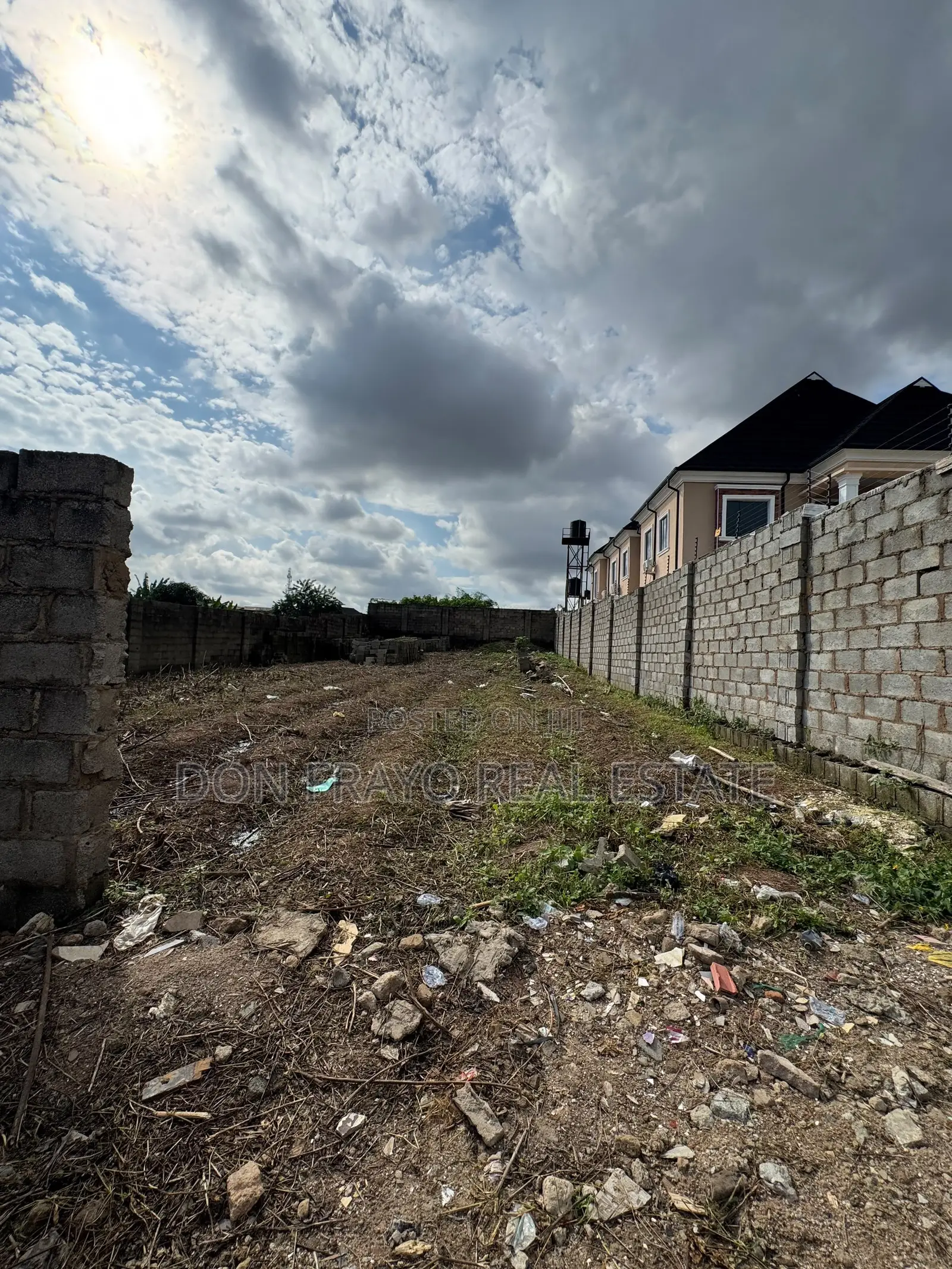 660 SQM of Residential Land for Sale at Carlton Gate Akobo in Akobo