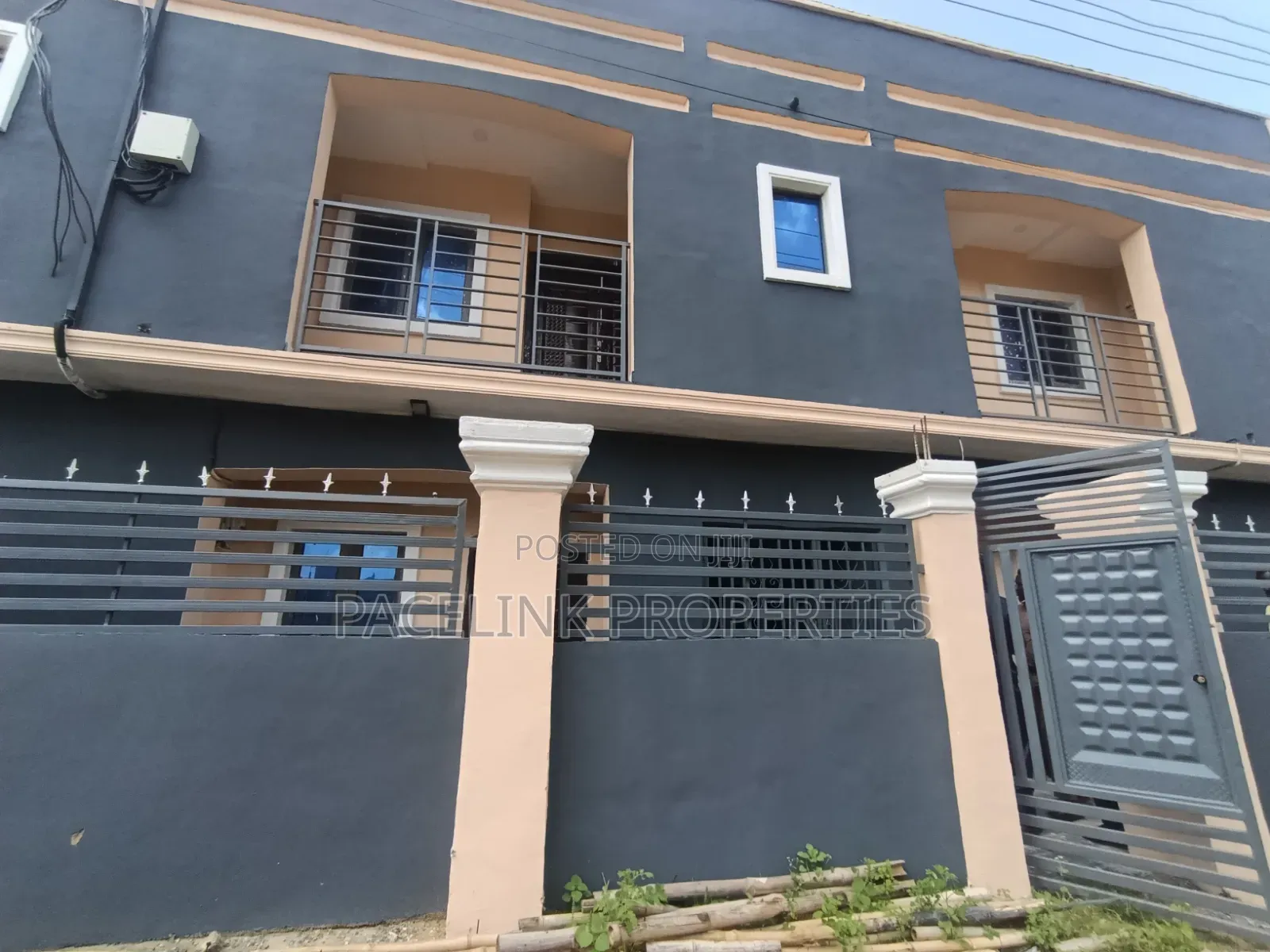 Furnished 2bdrm Apartment in White House Command for rent in Ipaja / Ipaja