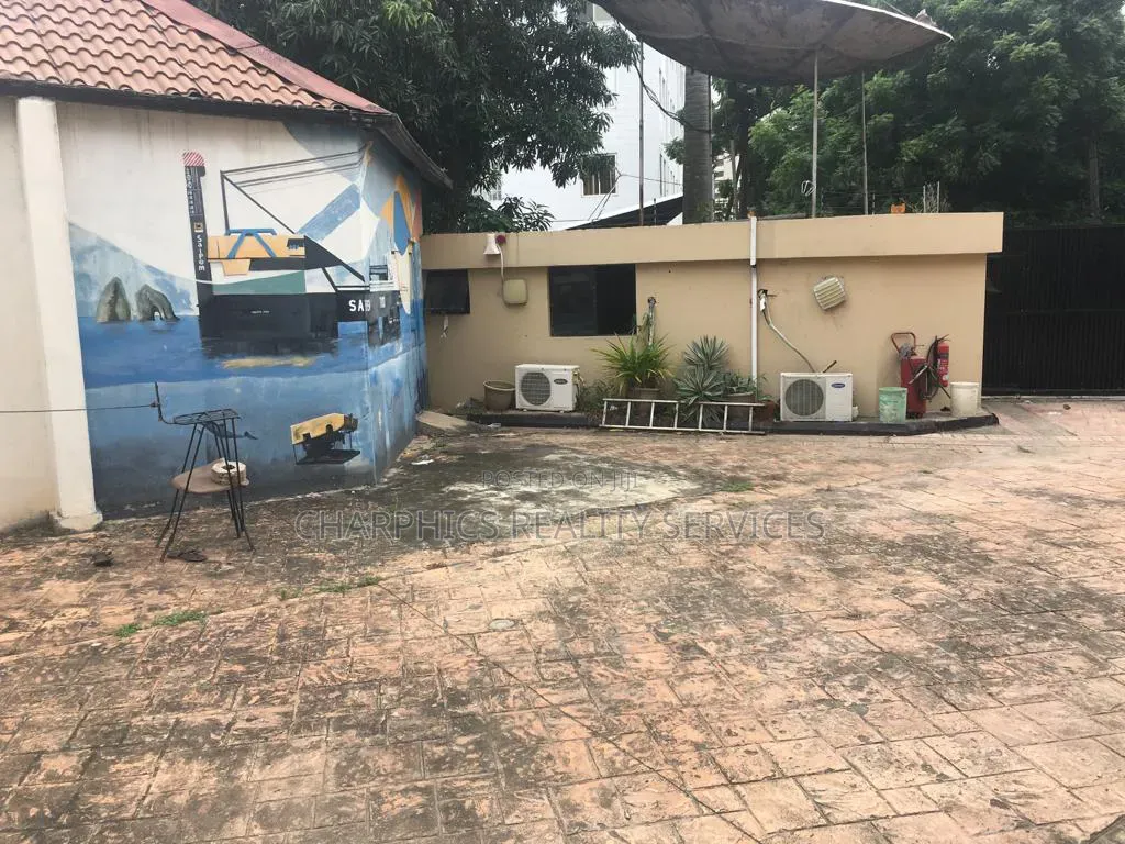 21 Hotel Rooms at Victoria Island in Adeola Hopewell