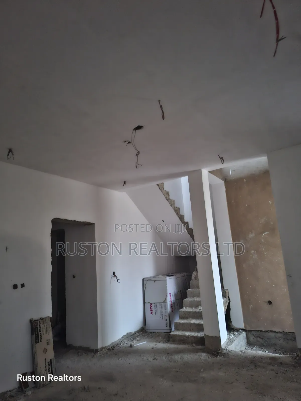 4bdrm Duplex in Ikeja GRA for Sale in Ikeja GRA