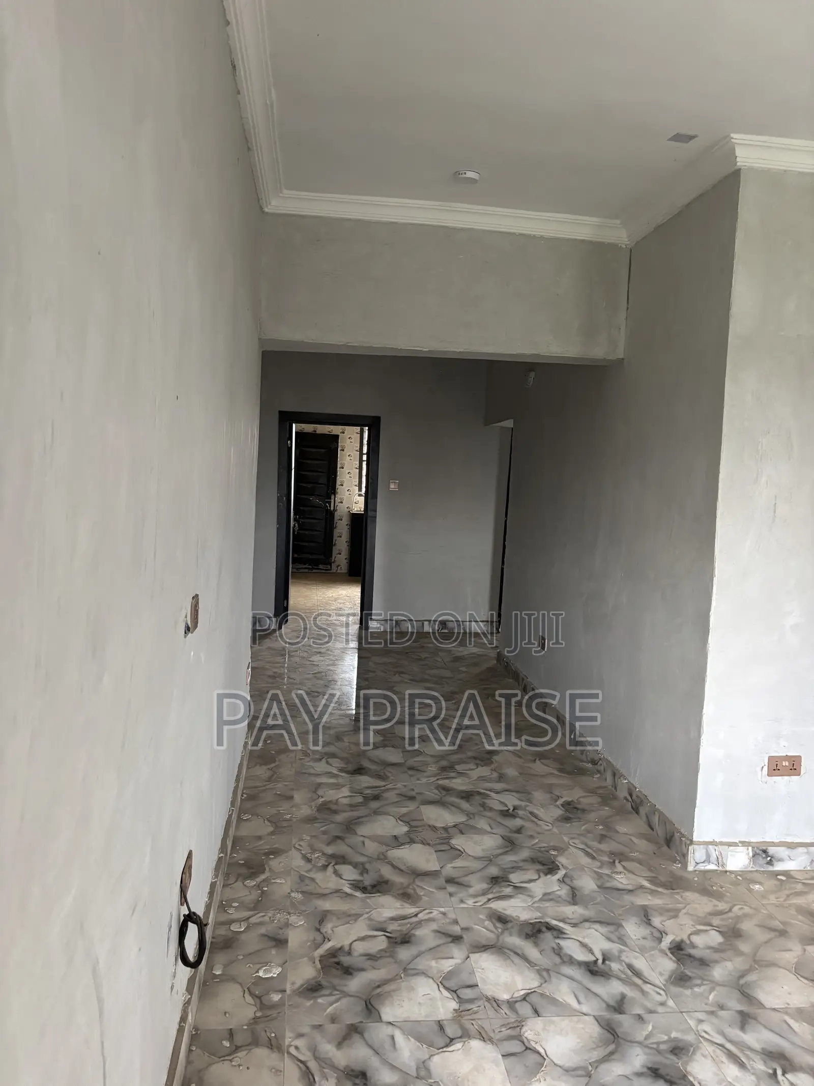2bdrm Block of Flats in Adamo for rent in Adamo