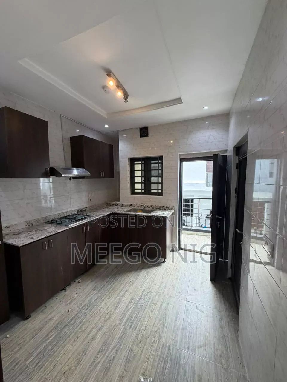 2bdrm Apartment in Orchid Lekki Lagos, Lafiaji for rent in Lafiaji