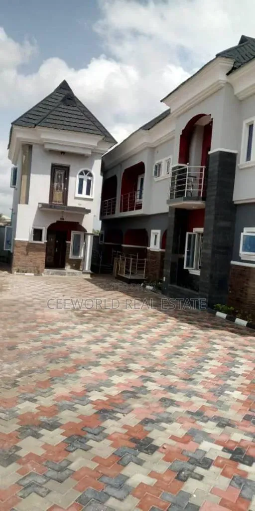 3bdrm Duplex in Karinkapo Estate, Akala Express for rent in Akala Express