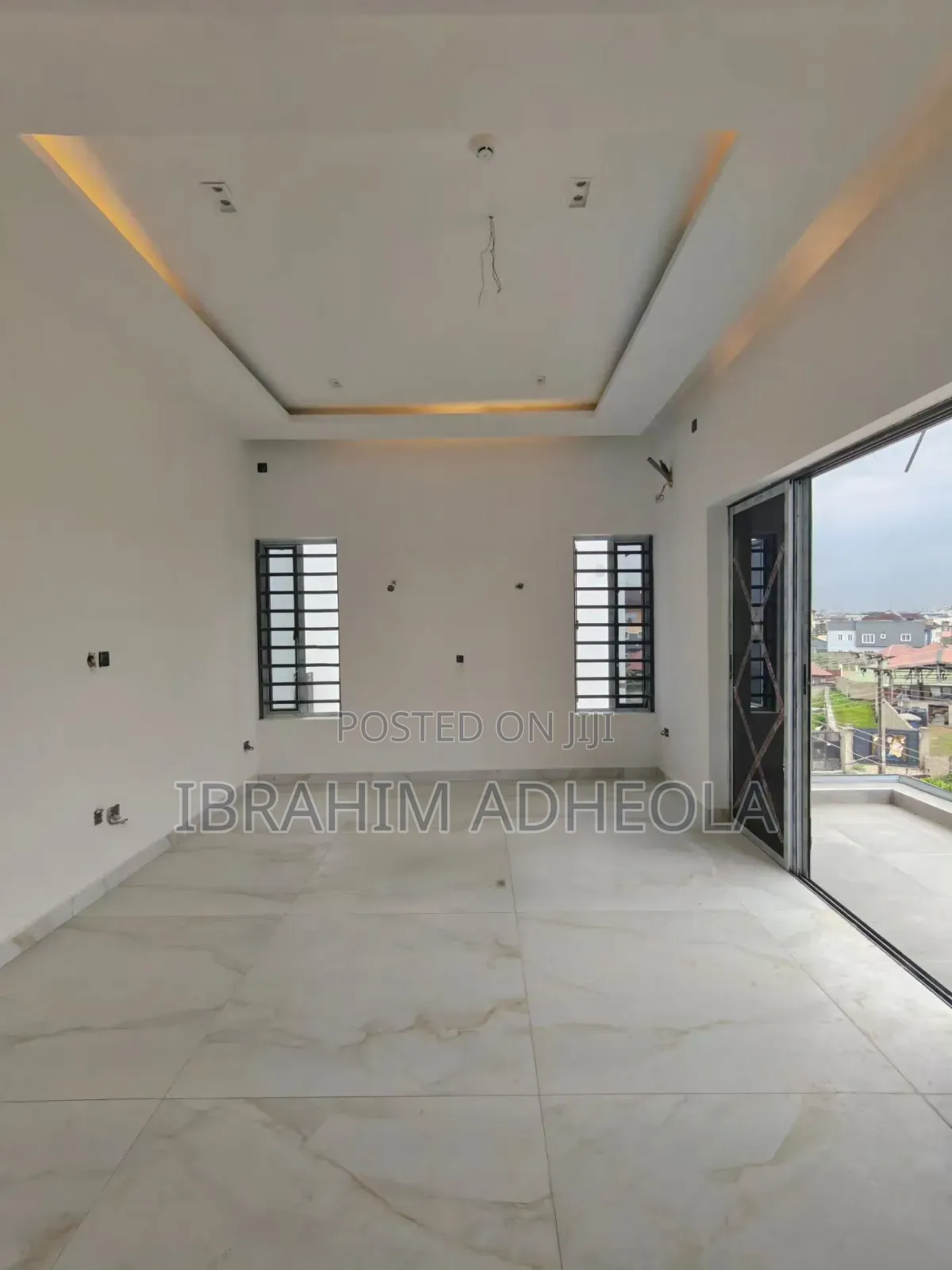 5bdrm Duplex in Maryland for sale in LSDPC Maryland Estate