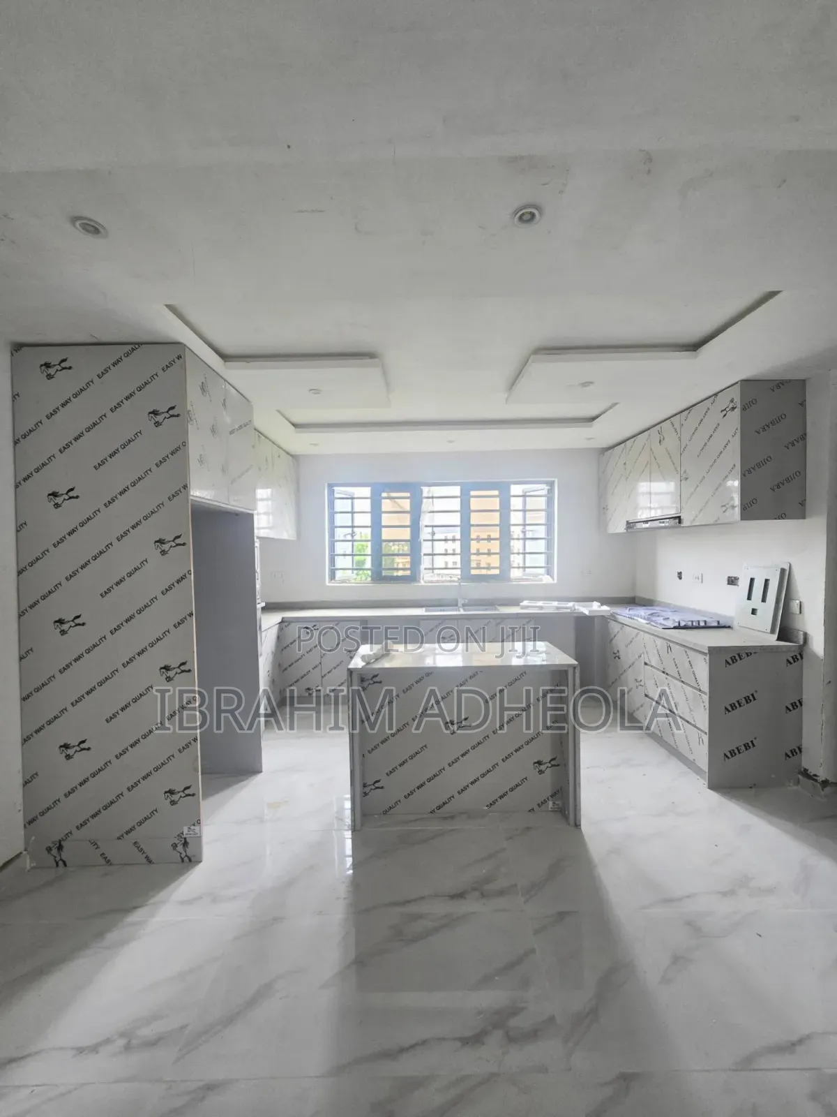 3bdrm Apartment in Maryland, Shonibare Estate for sale in Shonibare Estate