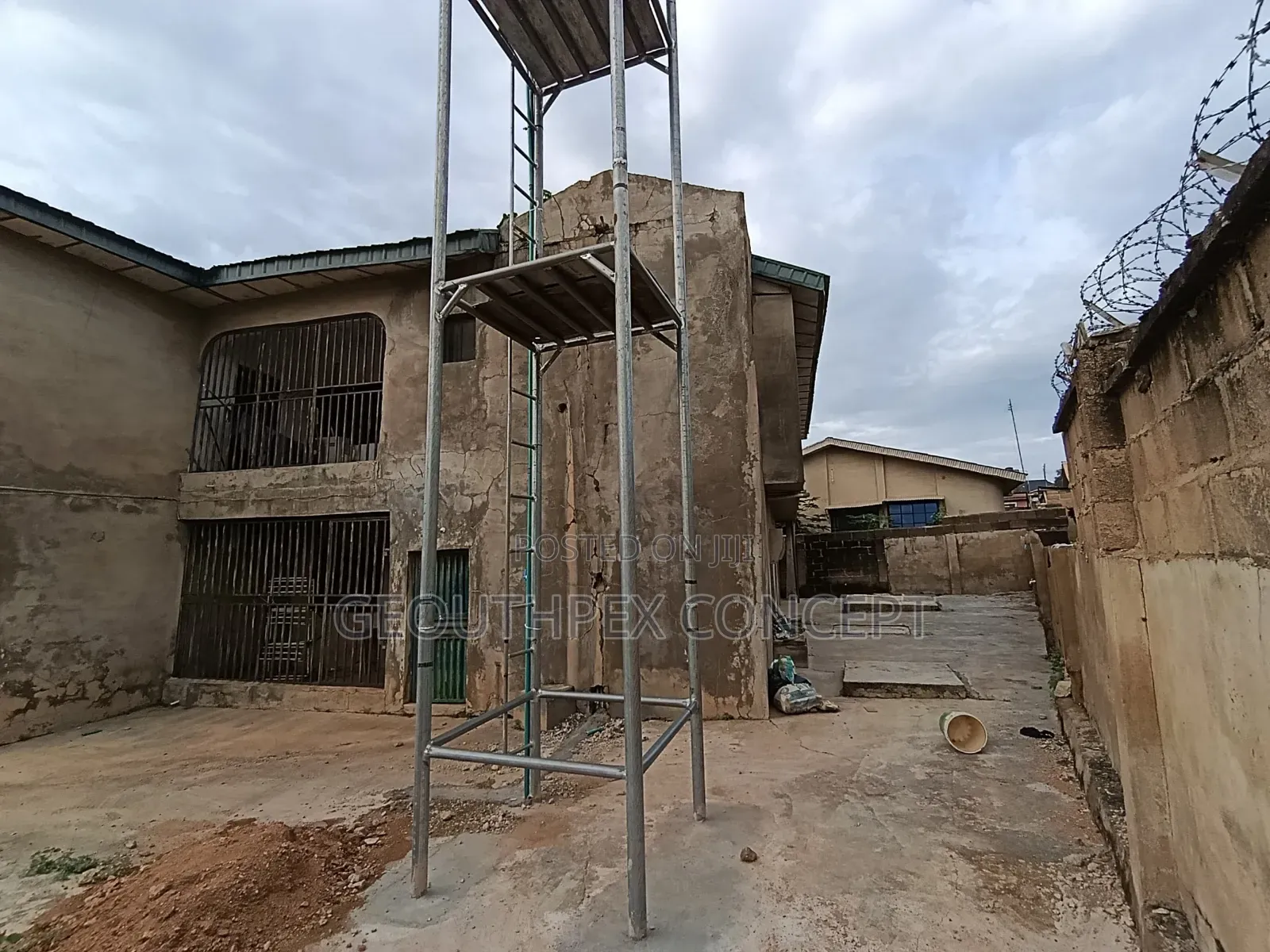 2bdrm Block of Flats in Moniya for sale in Moniya