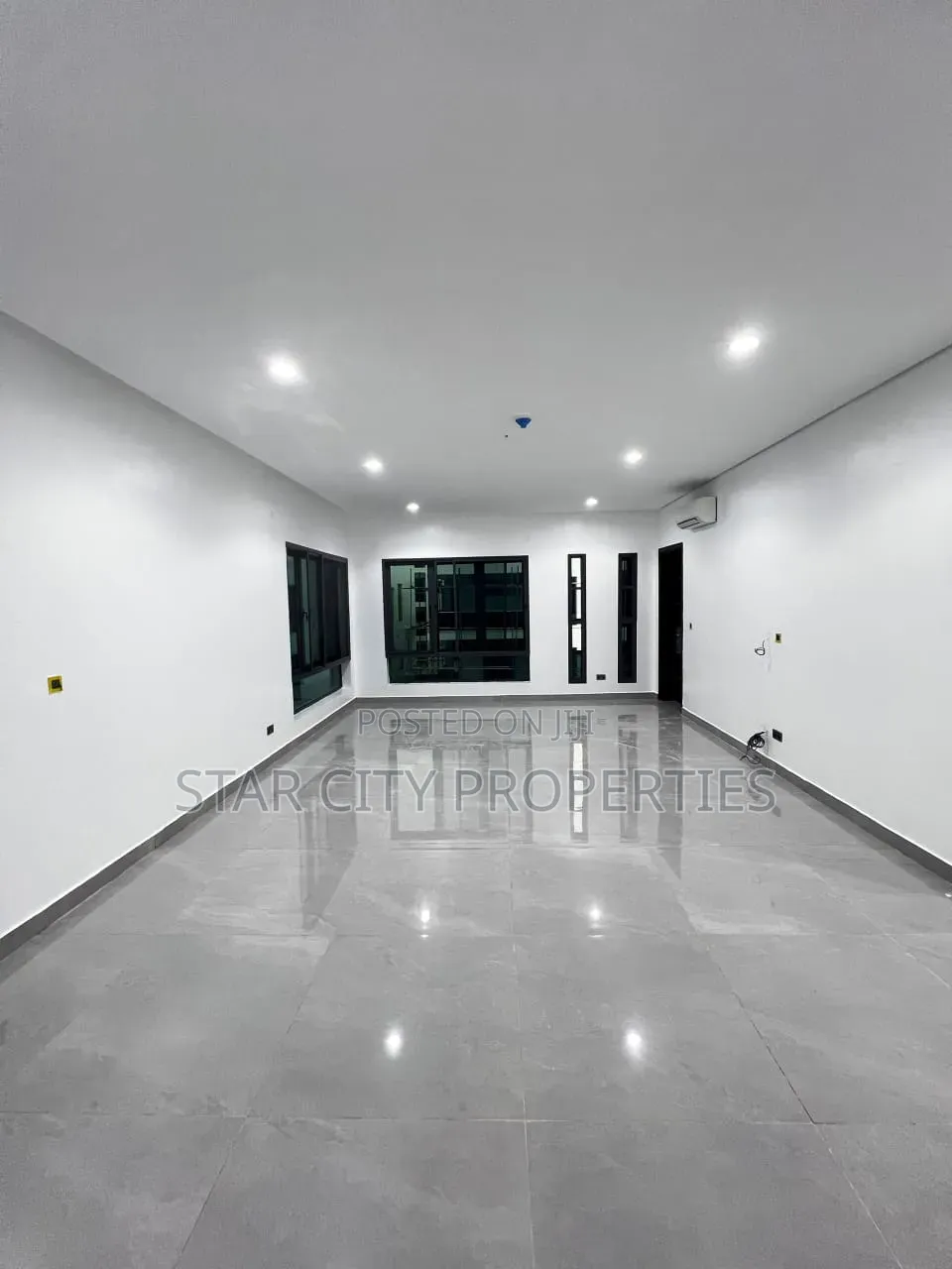 6bdrm Duplex in Old Ikoyi for sale in Old Ikoyi