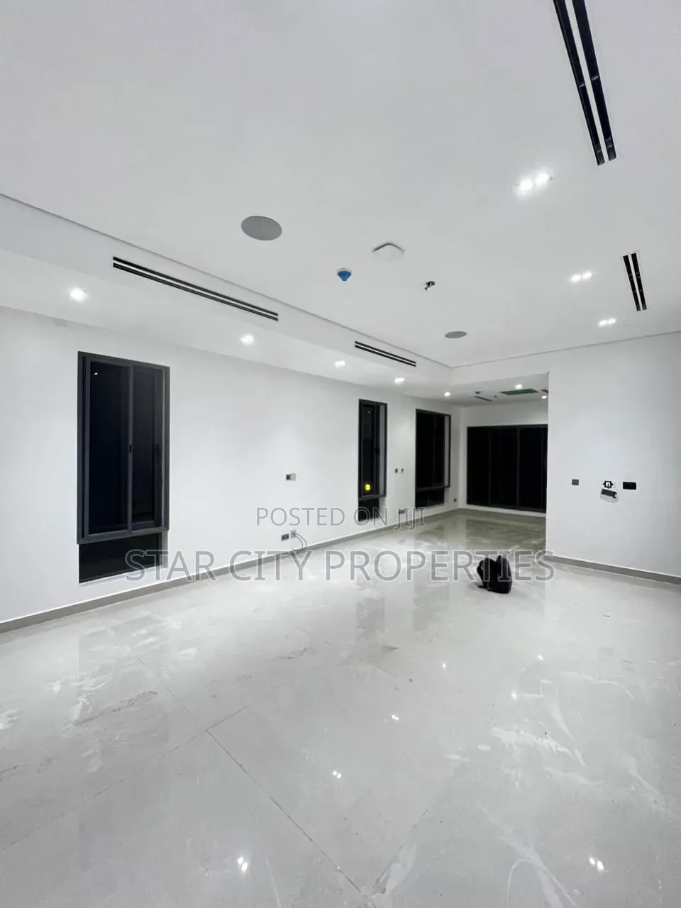 6bdrm Duplex in Old Ikoyi for sale in Old Ikoyi