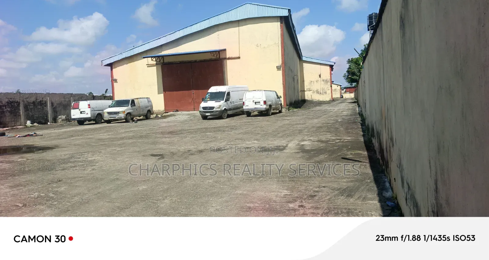 4500sqm Warehouse Self Compound at Awuwo Industrial Area. in Apple Junction