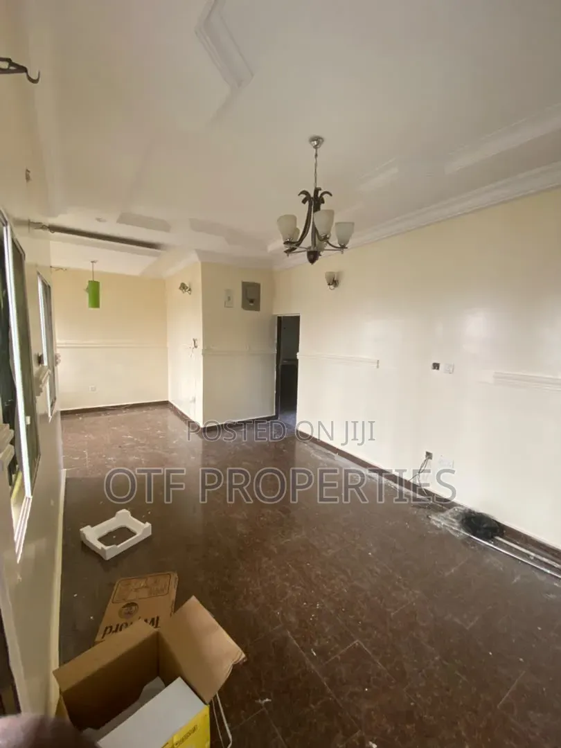3bdrm Apartment in Fo1, Kubwa for rent in Kubwa