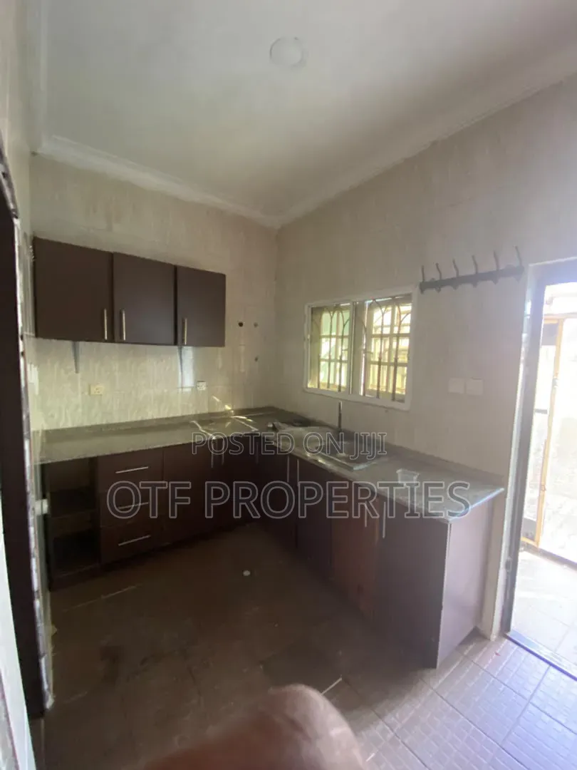 3bdrm Apartment in Fo1, Kubwa for rent in Kubwa