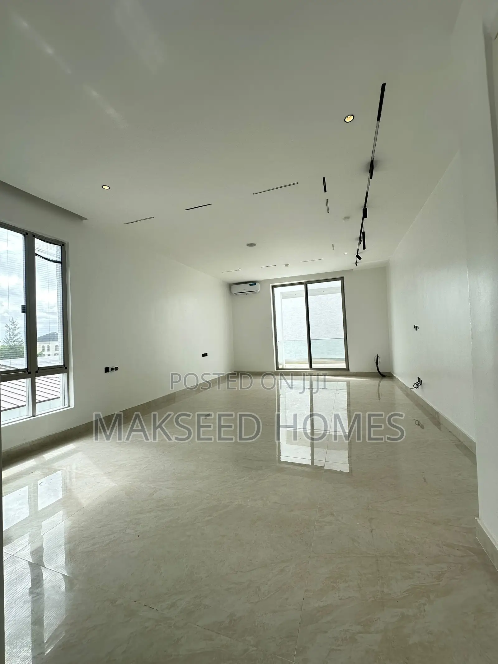 6bdrm Duplex in Banana Island, Ikoyi for sale in Ikoyi